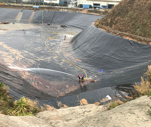 郴州废水池清理