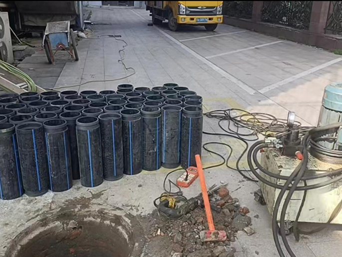 郴州PE置换管厂家 DN315置换管 非开挖管短管置换